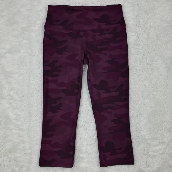 DSG Womens Performance‎ Capri Leggings Multicolor High Rise Camo Mid Calf S New - Picture 1 of 10